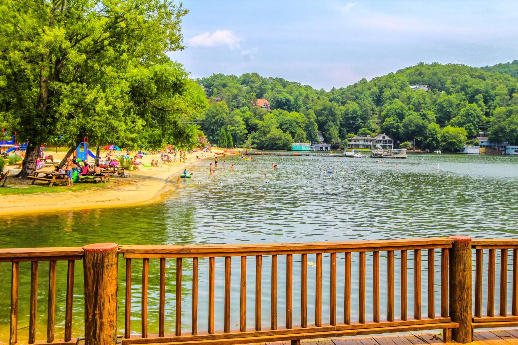 Fox Run At Lake Lure Buitenkant foto